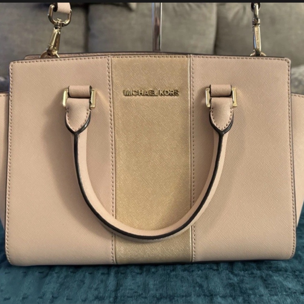 Michael Kors Cindy Medium Satchel Blush Pink Gold Saffiano Leather – VGUC